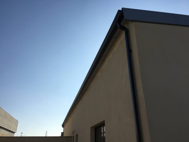 Gouttières aluminium Trapèze à Miramas proche de Salon de Provence