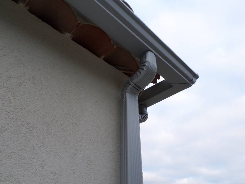 Gouttières aluminium pas cher Beaucaire