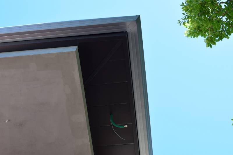 Habillage de sous toiture à proximité de Vauvert dans le Gard