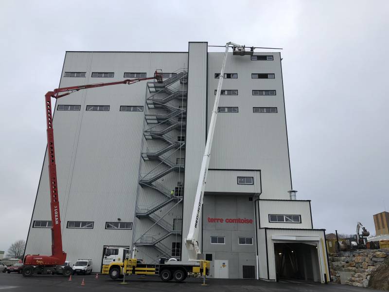 Chantier gouttières SUD'ALU Arles 13