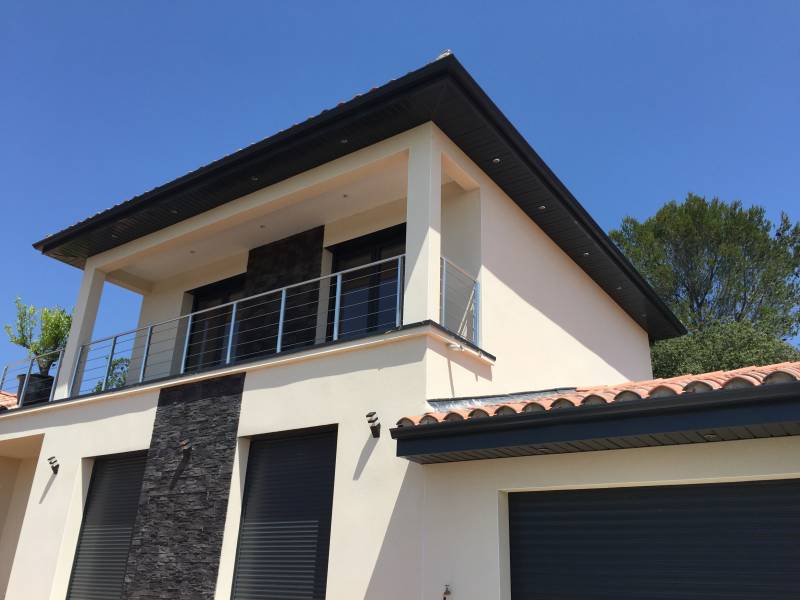 Pose de gouttières aluminium Gard