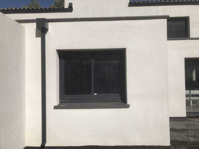 Fabrication et pose de gouttières en aluminium à Bellegarde proche de Nîmes