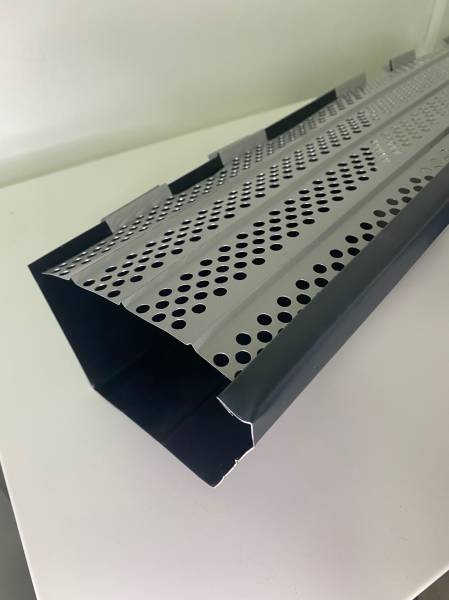 Pare feuille Gouttières aluminiumà Proximité de Beauvoisin