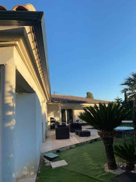 Devis gratuit gouttières aluminium à Garon dans le Gard