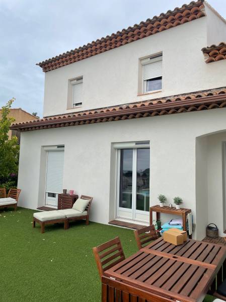 Gouttières aluminium pas cher à proximité de saint Etienne du Grès