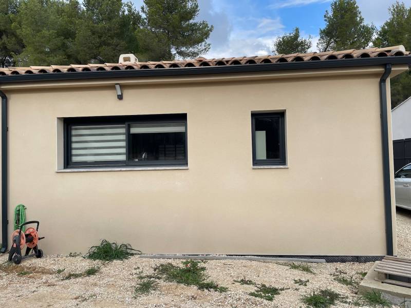 Récupérateur d'eau pluviale proche de Sénas