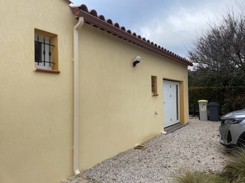 Descentes d'eau pluviale en aluminium à Sernhac proche de Saint Bonnet du Gard