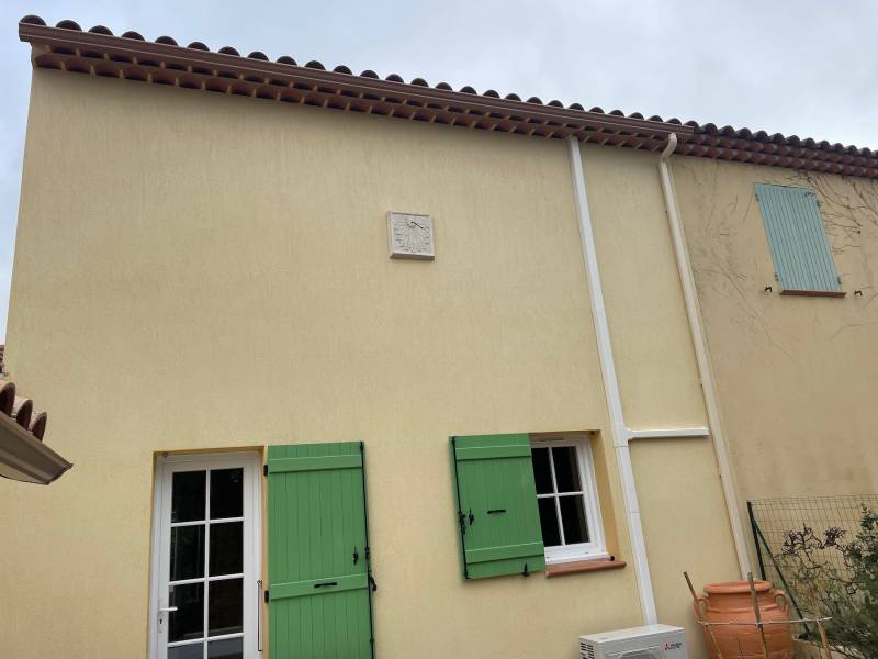 Devis gratuit gouttières aluminium à Sernhac dans le Gard