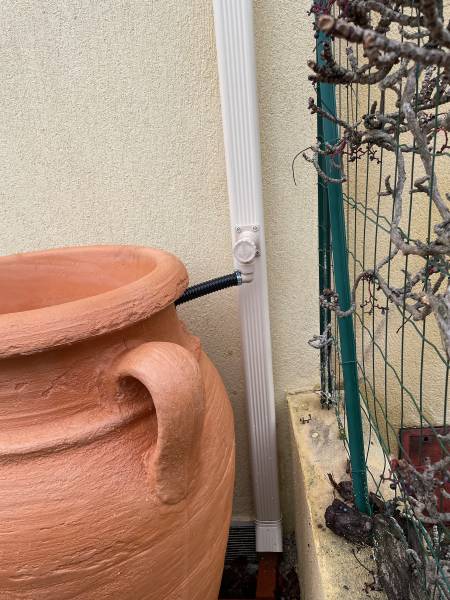 Réservoir d'eau à Sernhac proche de Beaucaire