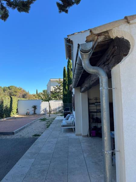 Spécialiste en gouttières aluminium dans les Bouches-du-Rhone 