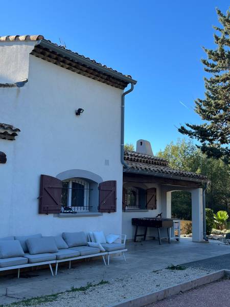 Devis gouttière gratuit à Grans proche de Salon-de-Provence