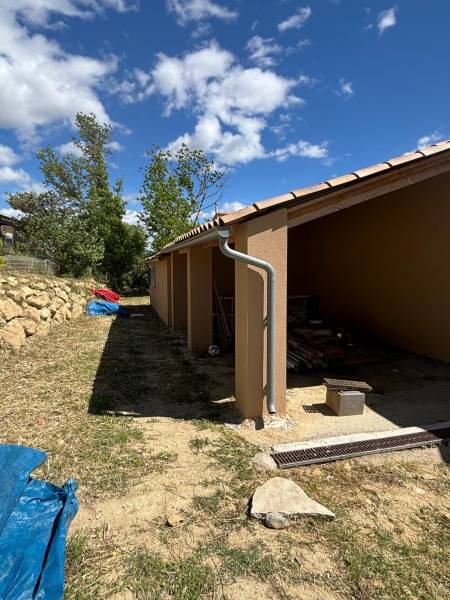 Gouttières en aluminium à Proximité de Noves 