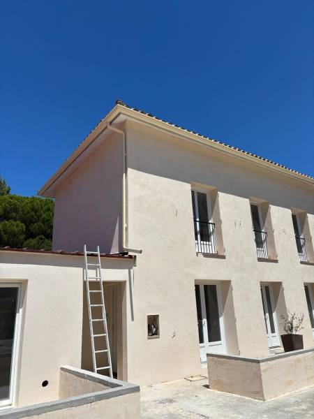 Gouttières en aluminium à Meynes dans le Gard