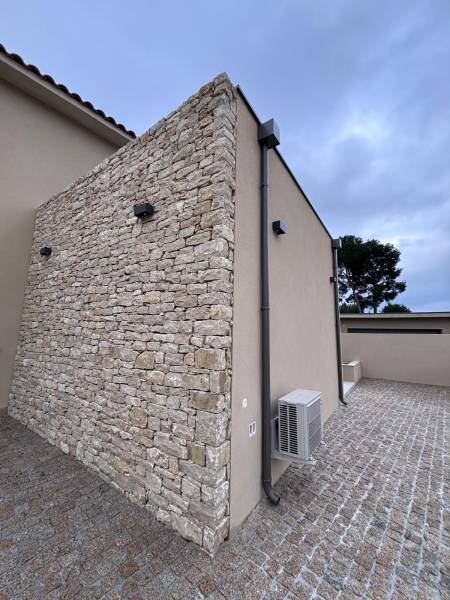 Pose de boites à eau en aluminium à Lédenon dans le gard