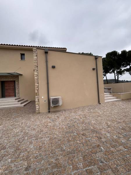 Spécialiste en gouttières aluminium à Beaucaire proche de Tarasconn