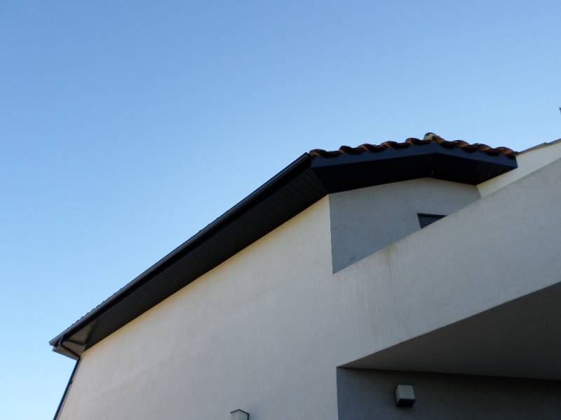 Sous faces aluminium Proche Marseille