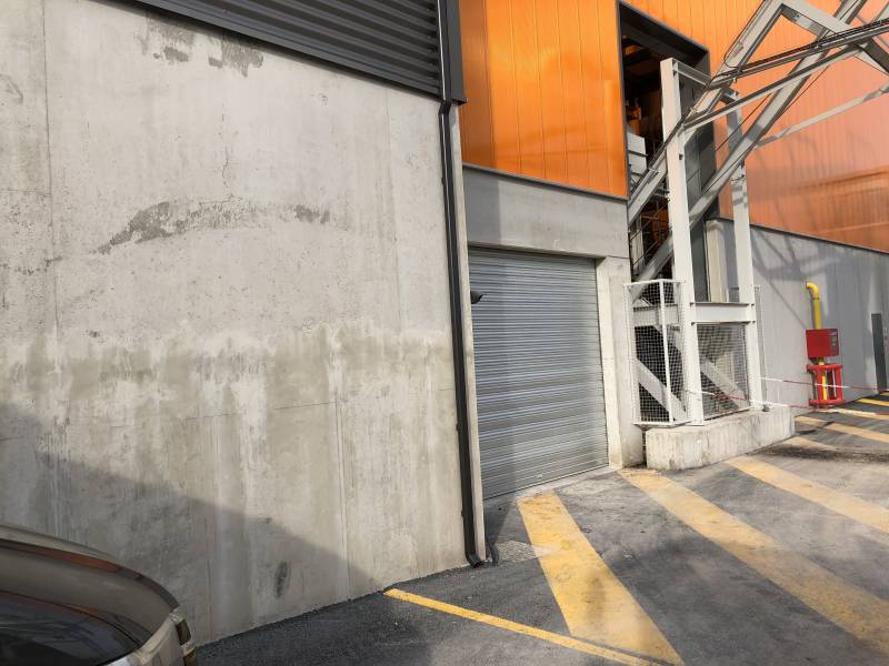 Gouttières sur hangar industriel Pélissanne à proximité de Lamanon