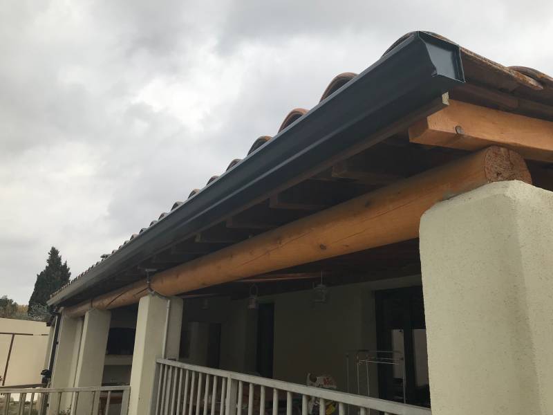 Gouttières aluminum sur mesure Bouches du Rhône