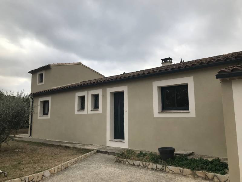 Gouttières alu sur mesures anthracites tarascon